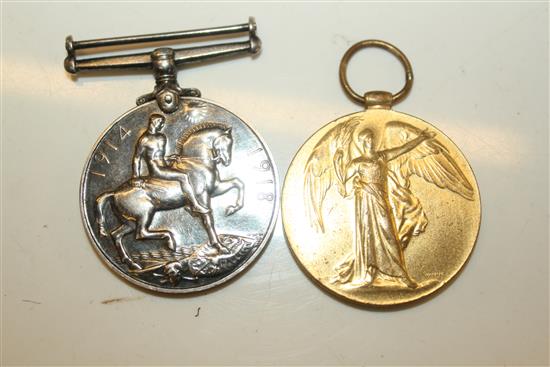 Pair WWI medals McCutcheon R Sats
